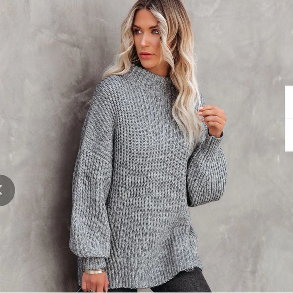 Vici - Ribbed Gray Sweater - Picture 2 of 3